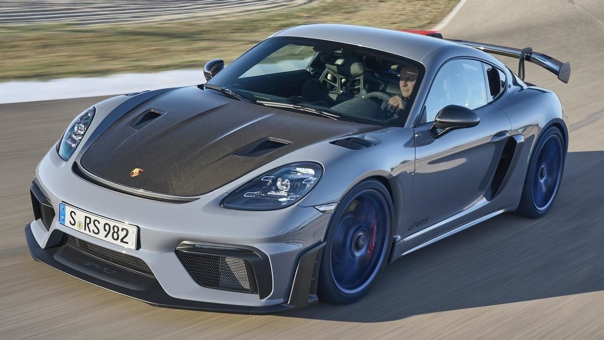 718 Cayman GT4RS Lead